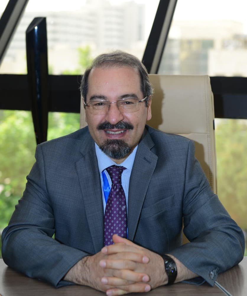 طراحی سایت دکتر علی منافی